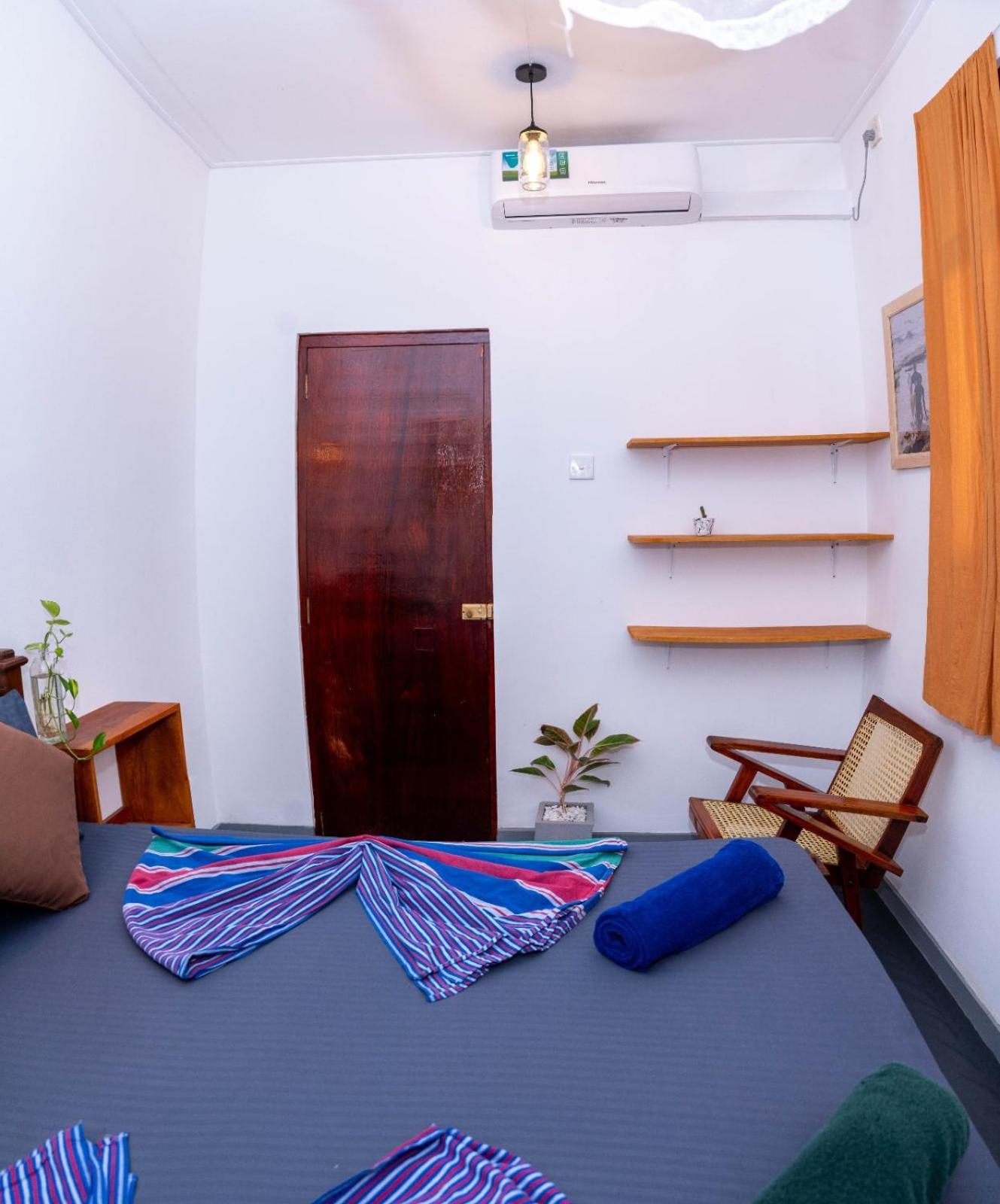 Bed and Breakfast Cosynsurf Matara Exterior foto